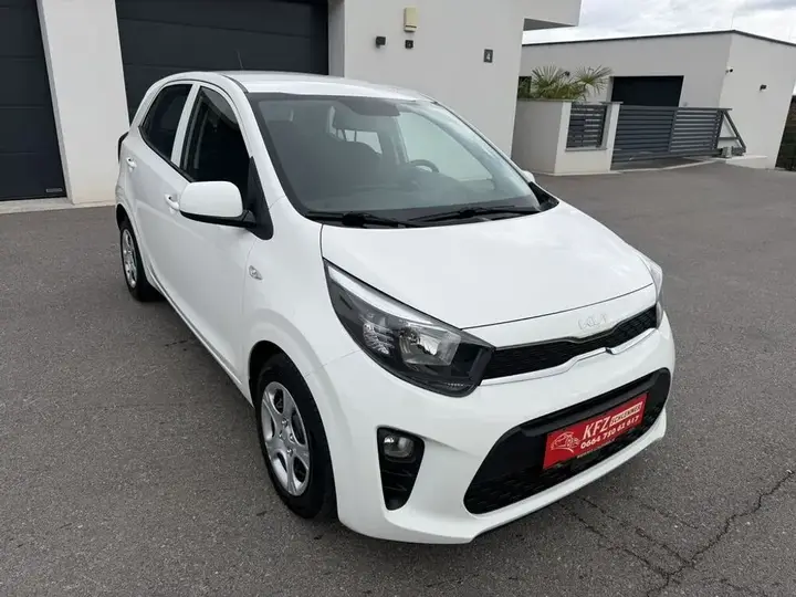 Kia Picanto 2023 photo 3