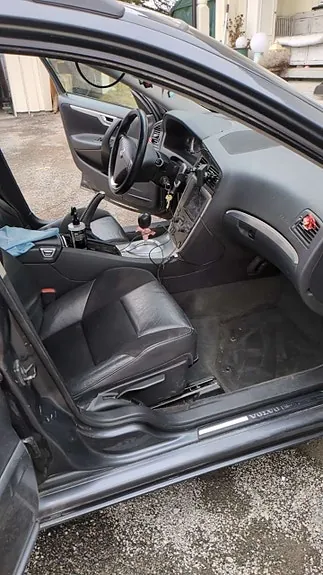 Volvo V70 2008 photo 2