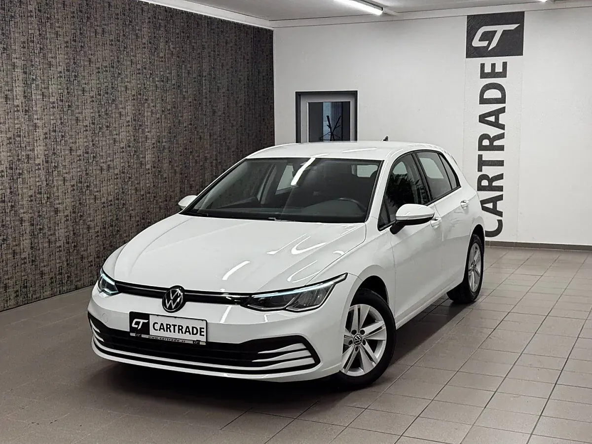 Volkswagen Golf 2023 photo 2