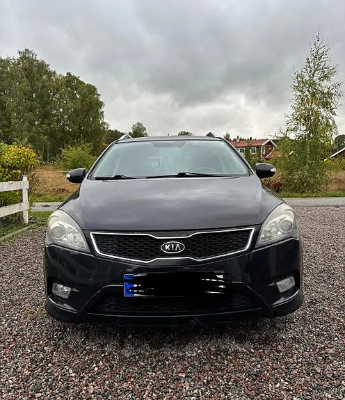 Kia Ceed 2012 photo 2