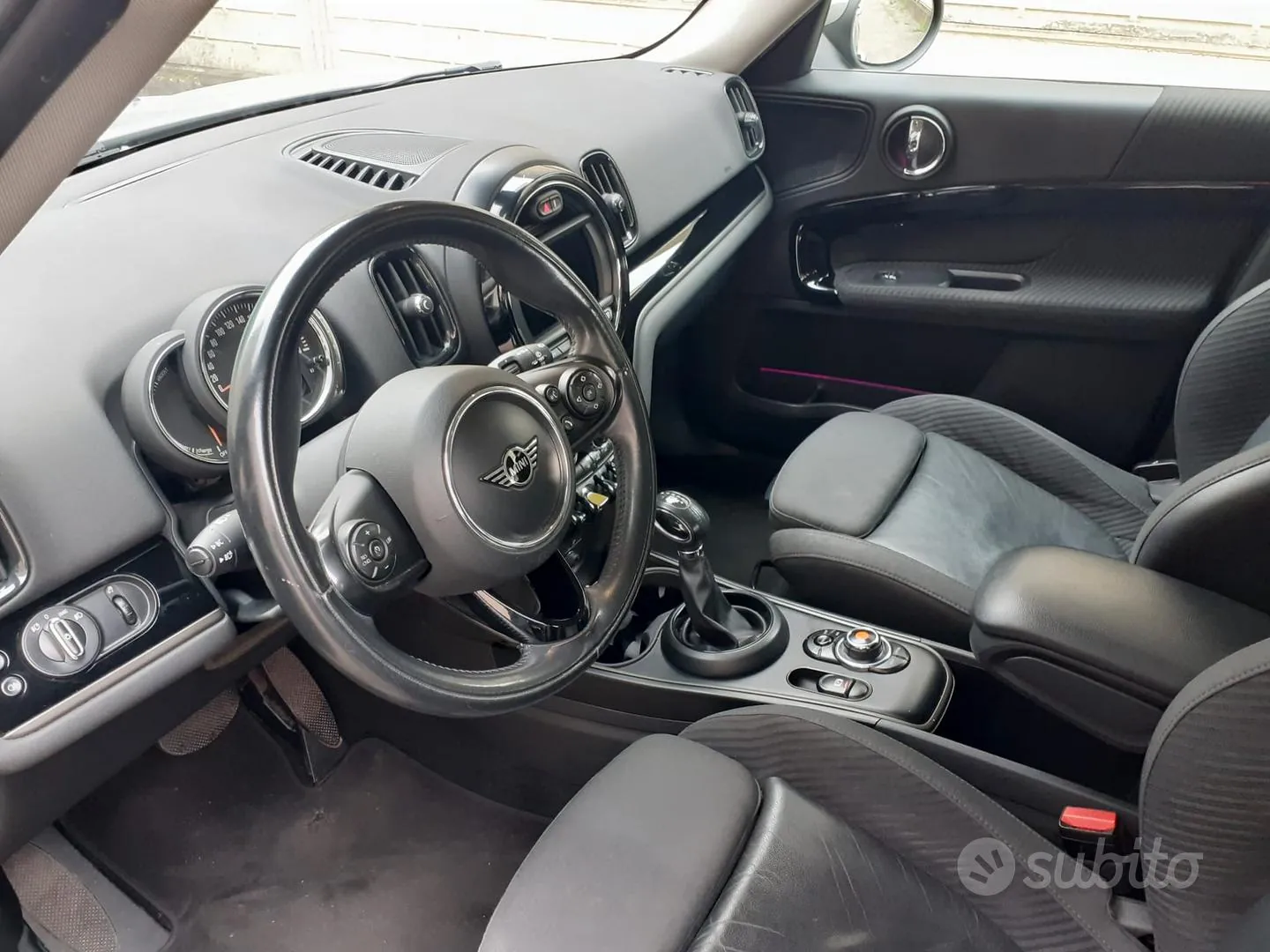 Mini Countryman 2019 photo 4