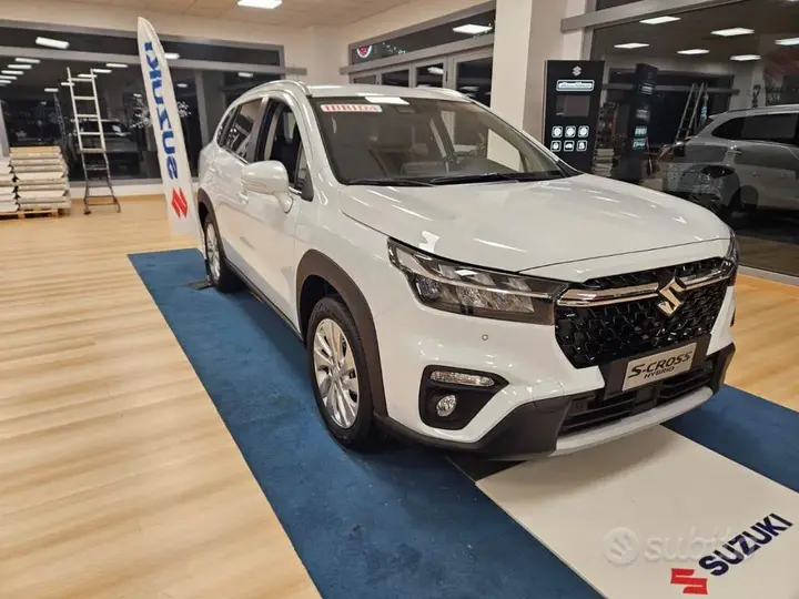 Suzuki S-Cross photo 3