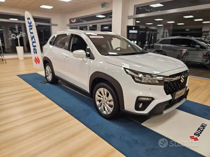Suzuki S-Cross photo 2