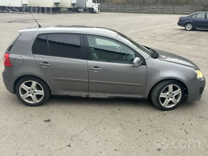 Volkswagen Golf 5 2008 photo 3