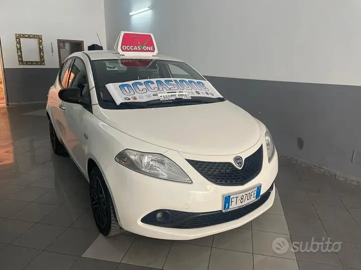 Lancia Ypsilon 2018 photo 3