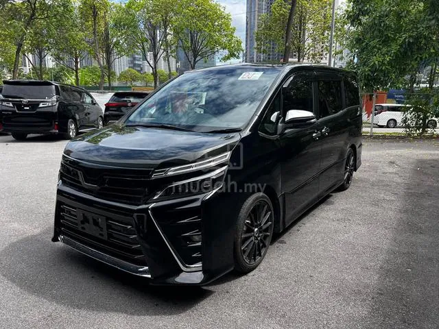 Toyota Voxy 2.0 Zs