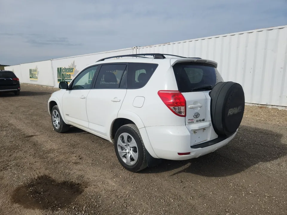 Toyota Rav4 2008 photo 3