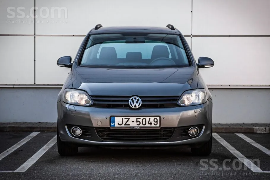 Volkswagen Golf Plus 2012 photo 2