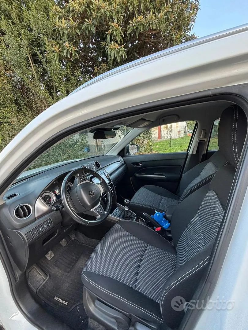 Suzuki Vitara 2022 photo 5