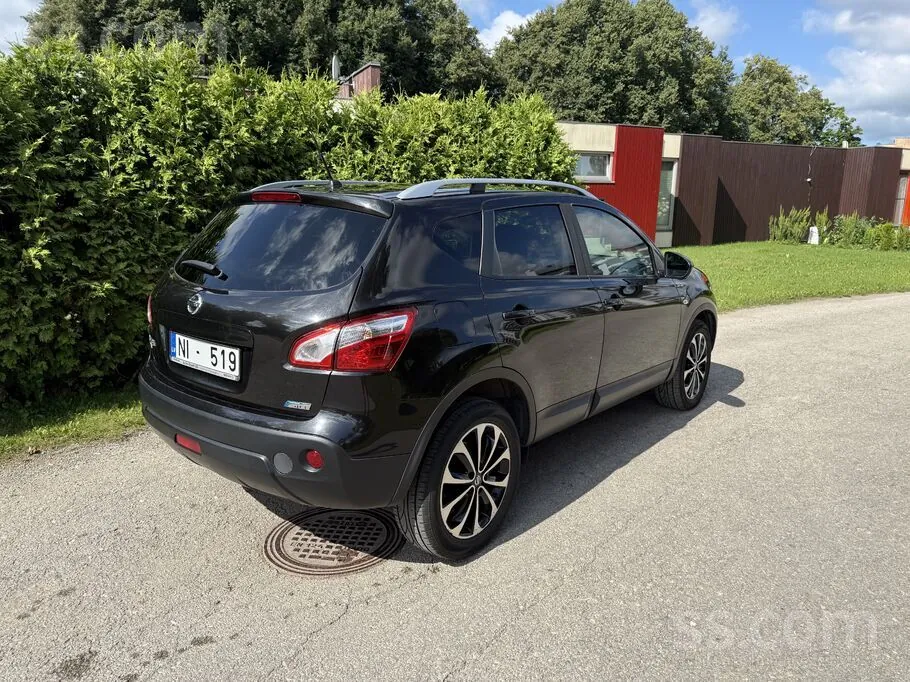 Nissan Qashqai 2013 photo 3