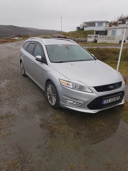 Ford Mondeo 2011 photo 2