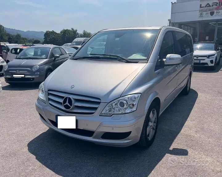 Mercedes-Benz Viano
