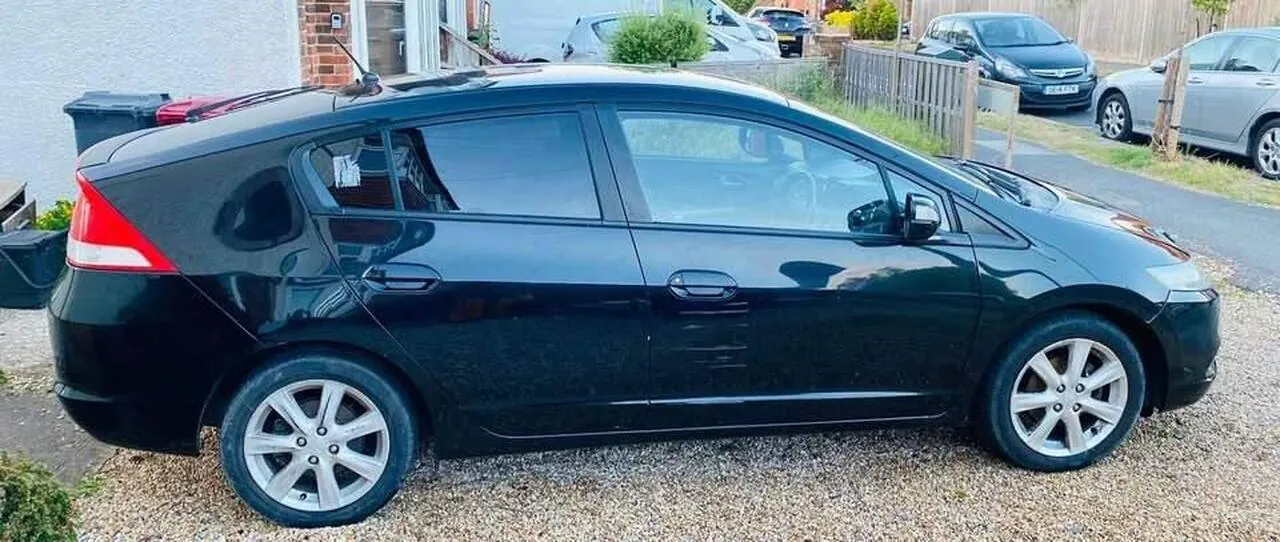 Honda Insight 2011 photo 2