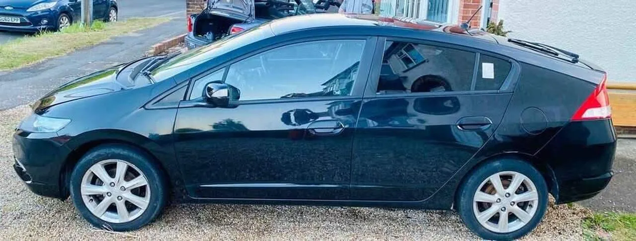 Honda Insight 2011 photo 3