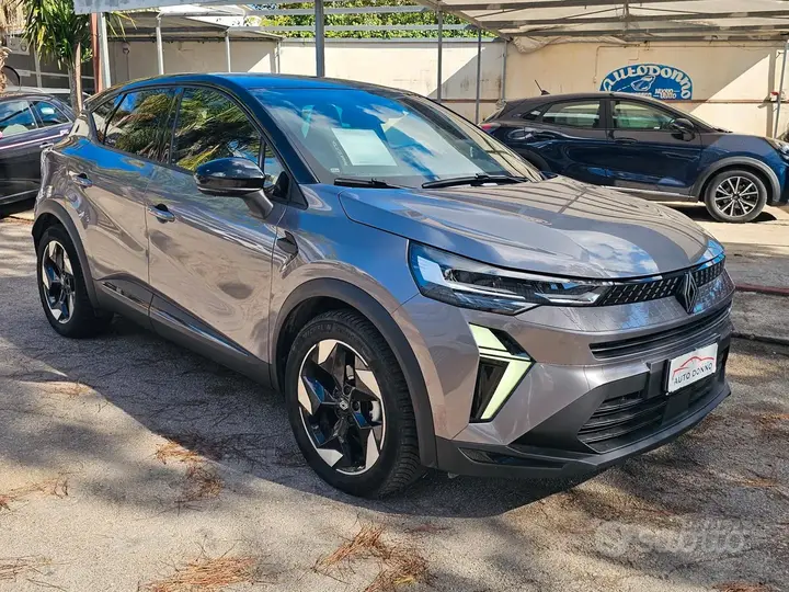 Renault Captur 2025 photo 2