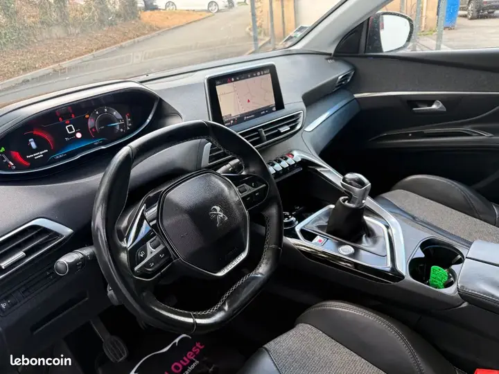 Peugeot 3008 2017 photo 5