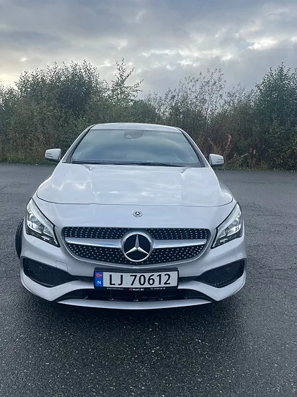 Mercedes-Benz Cla180 2017 photo 2