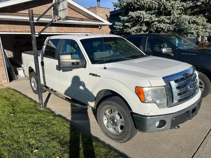 Ford F-150 2011 photo 2