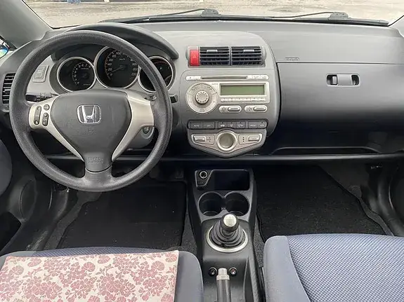 Honda Jazz 2007 photo 4