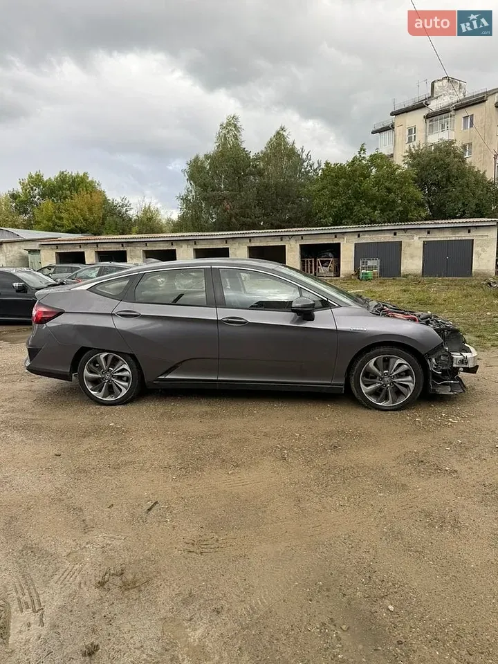 Honda Clarity 2018 photo 4