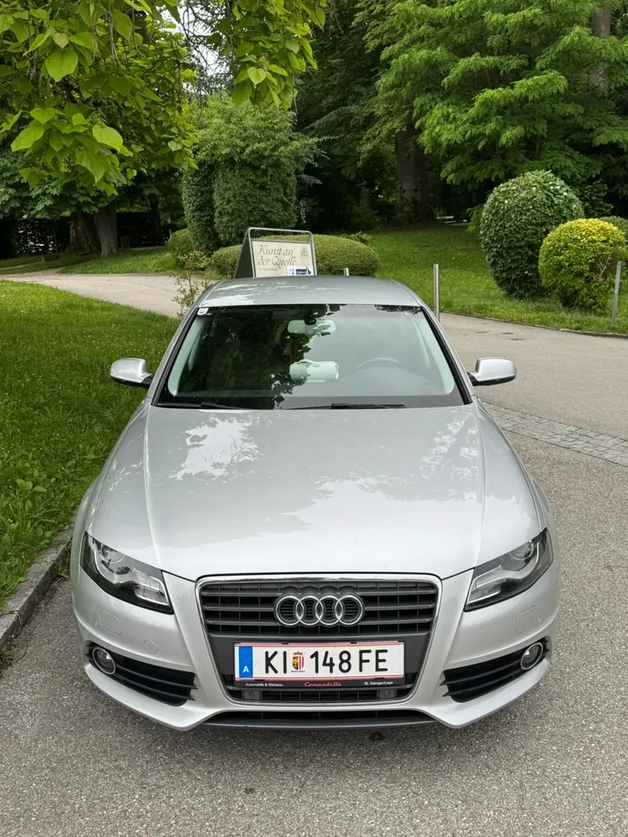 Audi A4 2011 photo 3