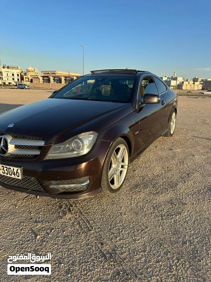 Mercedes-Benz C-Class 2012 photo 5