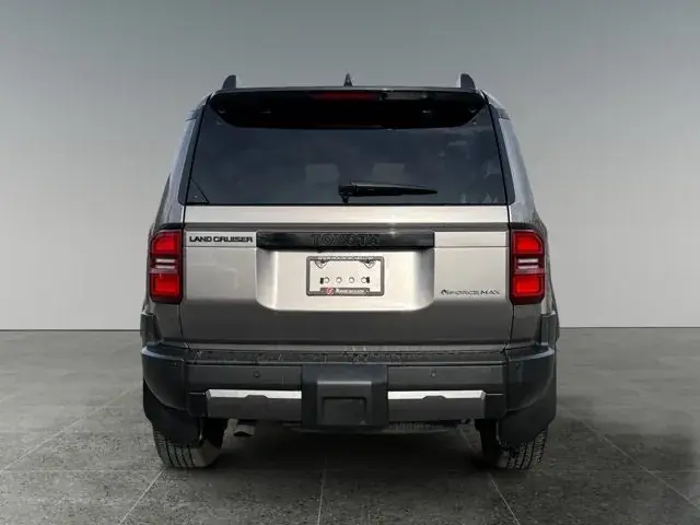 Toyota Land Cruiser 2024 photo 5