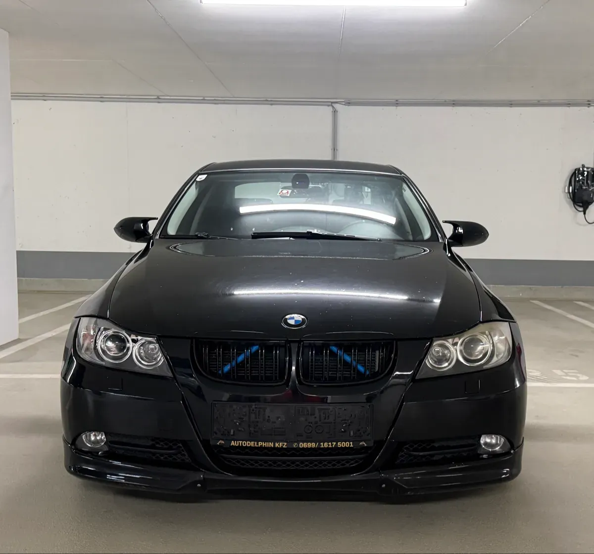 BMW 3 Series 2009 photo 3
