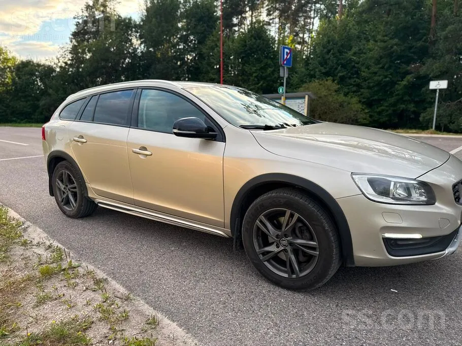 Volvo V60 2017 photo 3