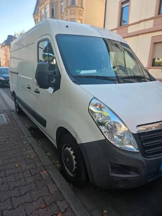 Opel Movano
