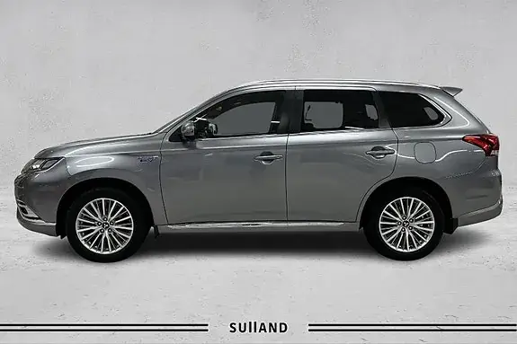 Mitsubishi Outlander 2020 photo 2