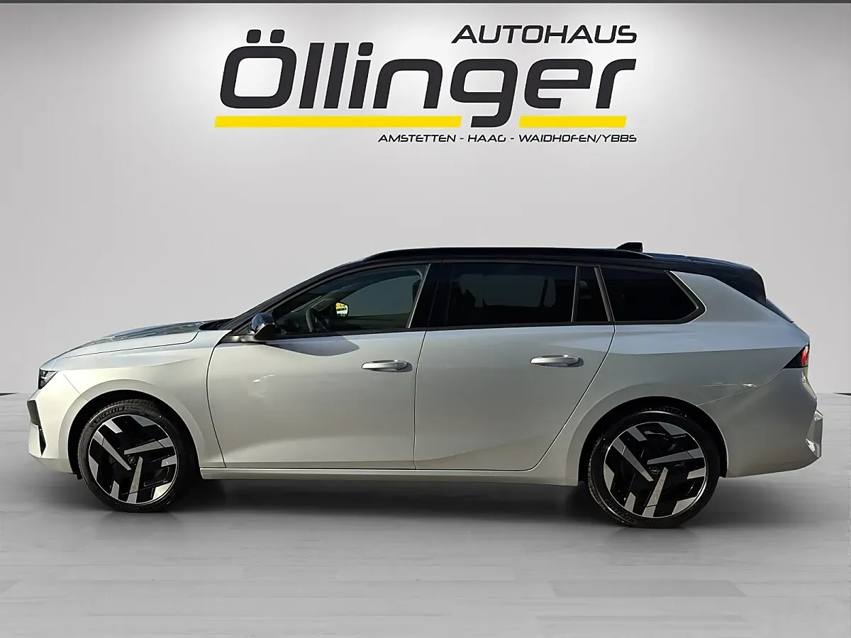 Opel Astra photo 2