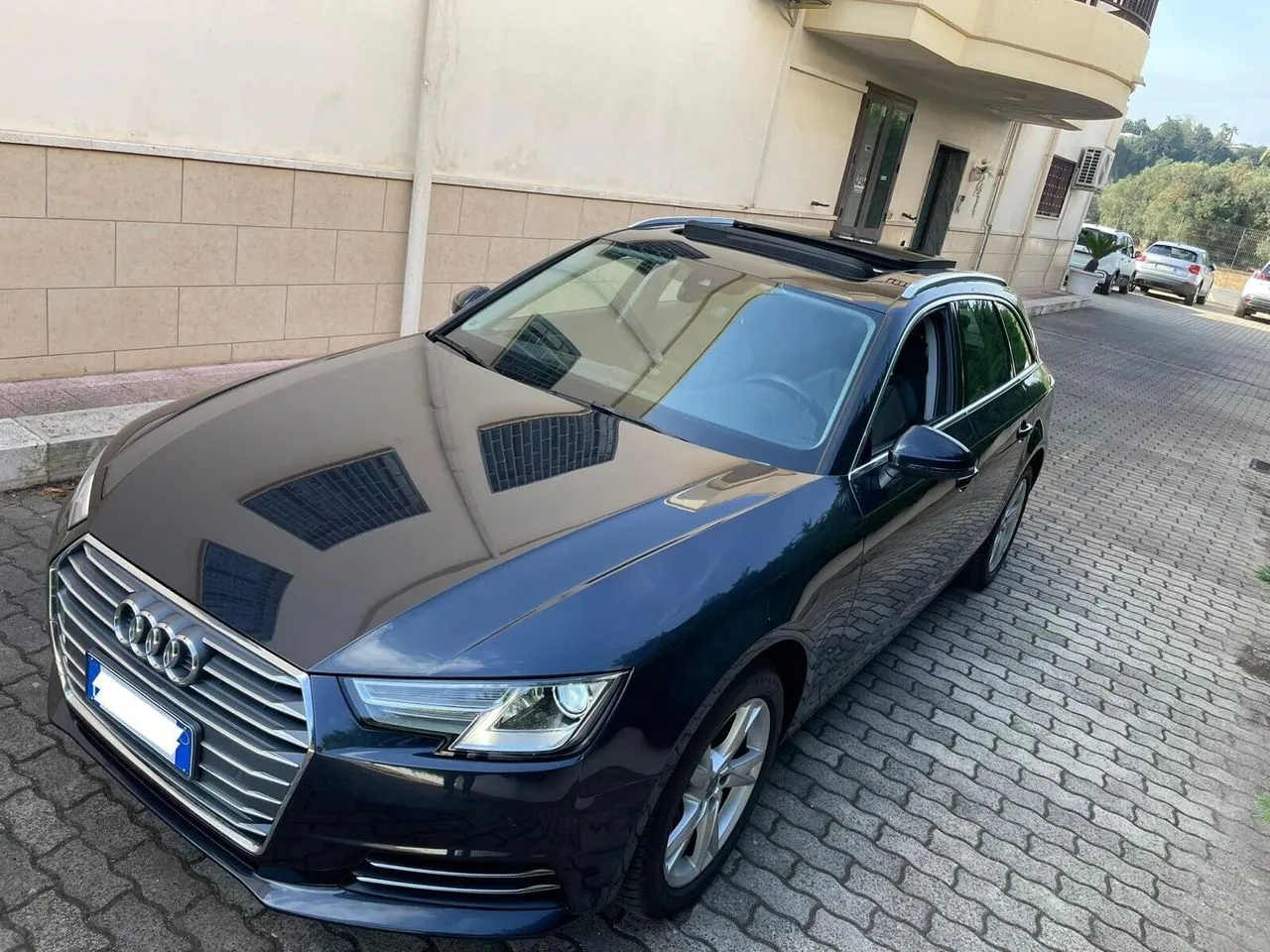 Audi A4 Avant 2018 photo 2