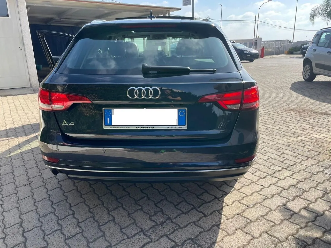 Audi A4 Avant 2018 photo 4