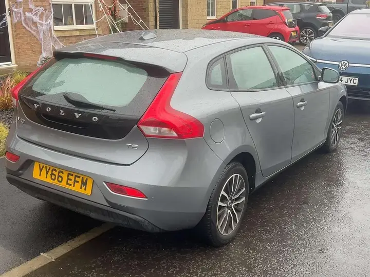 Volvo V40 2016 photo 3