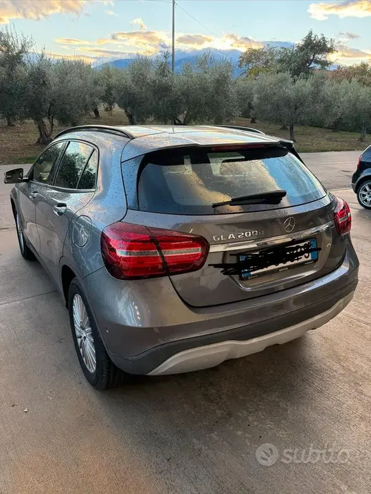 Mercedes-Benz Gla 2019 photo 2