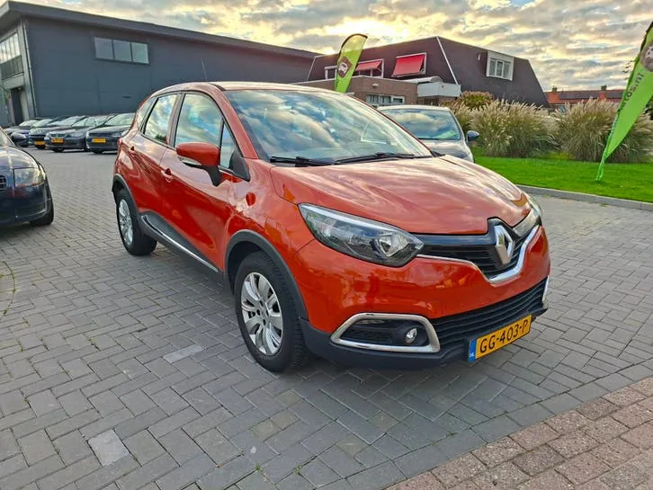 Renault Captur 2013 photo 2