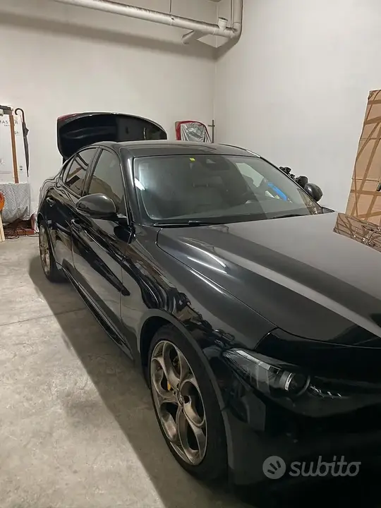 Alfa Romeo Giulia 2019 photo 3