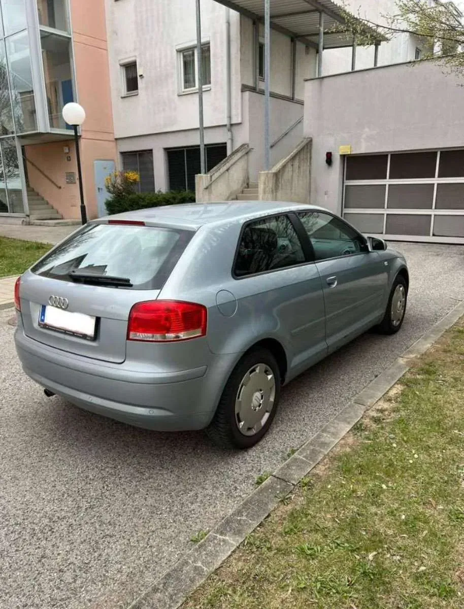 Audi A3 2003 photo 2