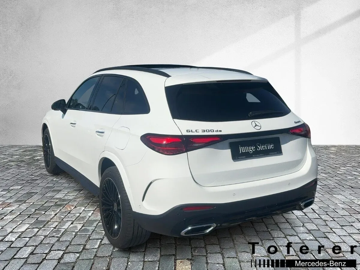 Mercedes-Benz Glc-Class 2025 photo 3