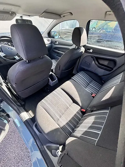 Ford Focus 2008 photo 3