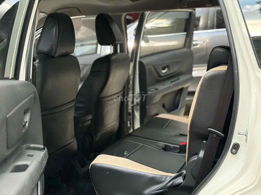 Toyota Avanza 2024 photo 4