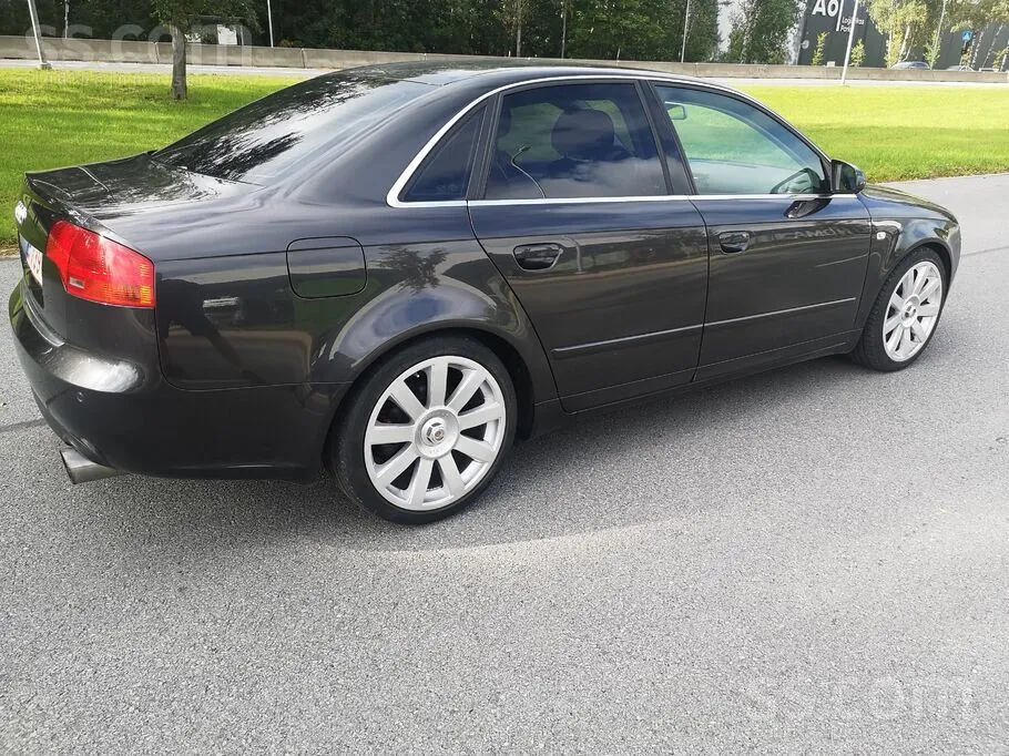 Audi A4 2008 photo 4