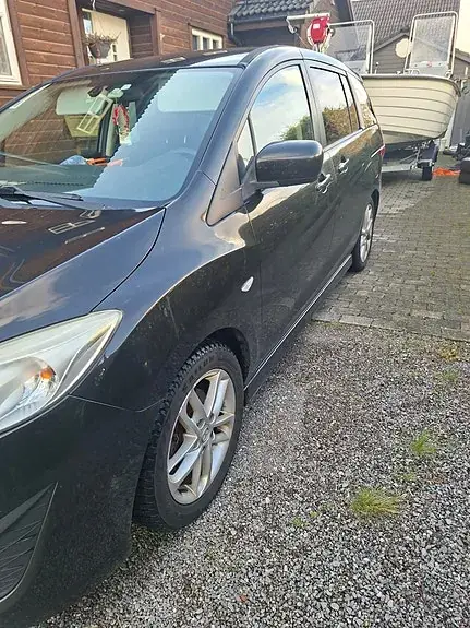 Mazda 5 2012 photo 3