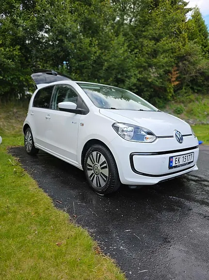 Volkswagen E-Up! 2016 photo 2