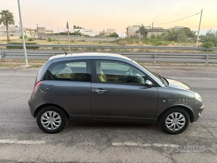Lancia Ypsilon 2005 photo 4