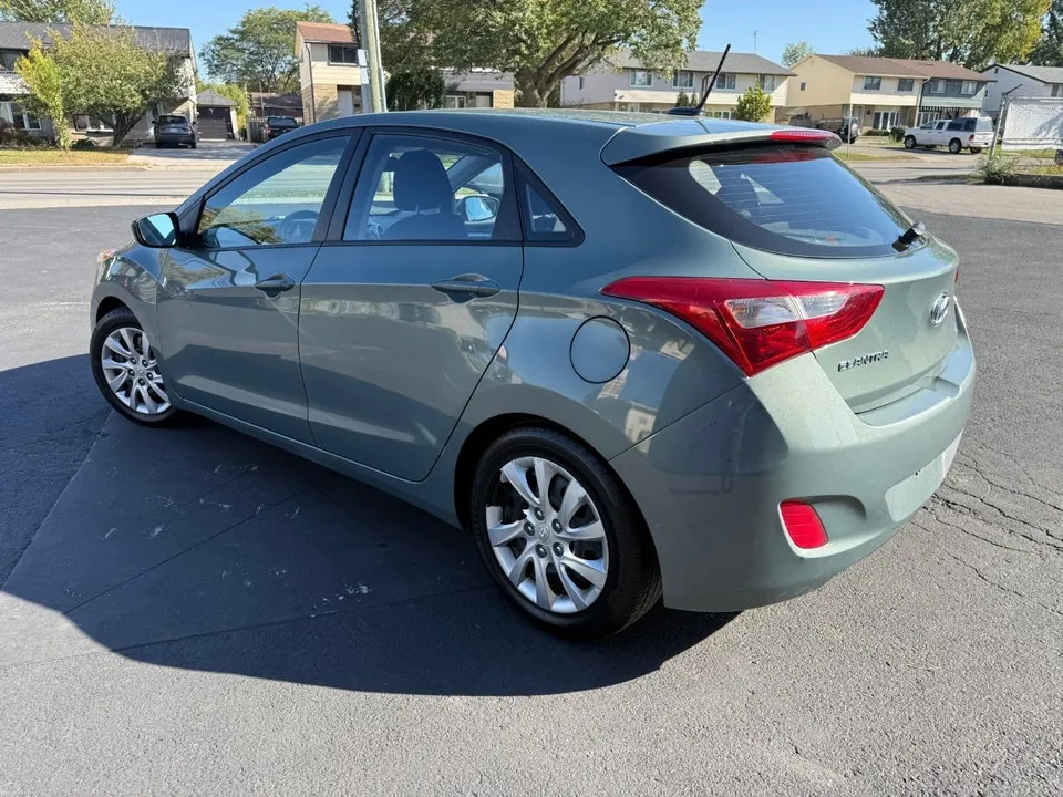 Hyundai Elantra Gt 2013 photo 5