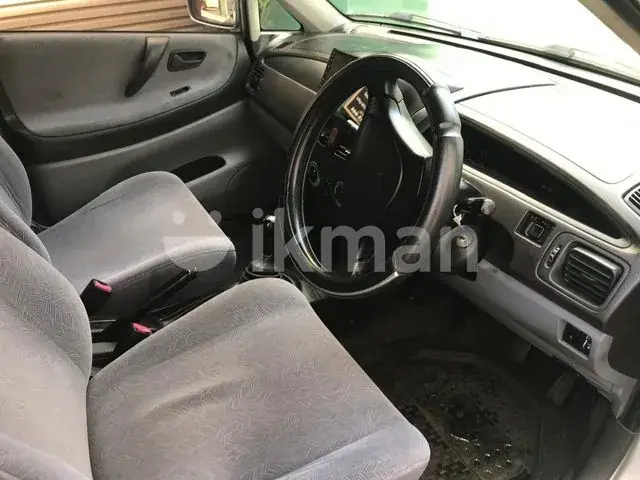 Suzuki Liana 2002 photo 5