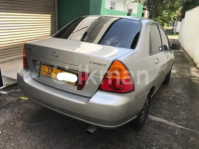 Suzuki Liana