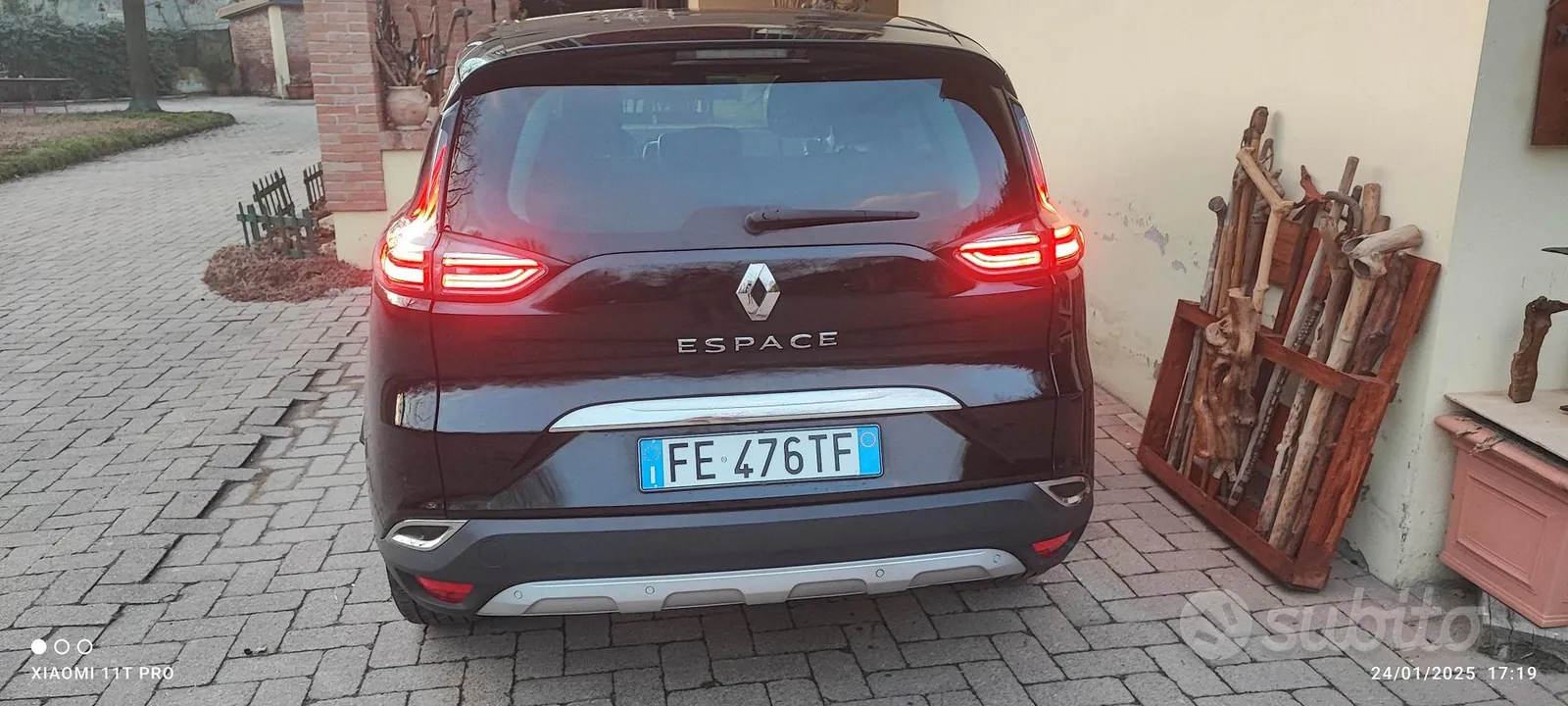 Renault Espace 2016 photo 2